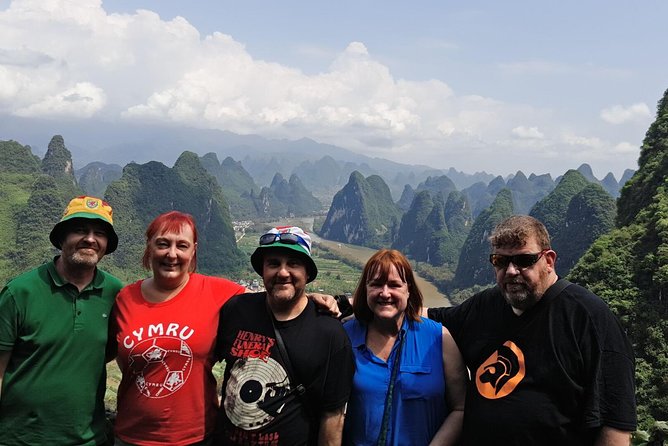 1-Day Guilin Tour to Reed Flute Cave, Xianggong Hill, Bamboo Boat and Night Show - Yangshuo West Street: a useful pause in the afternoon