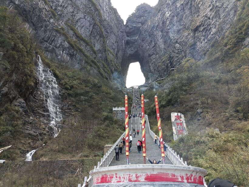 1-Day Private Tour to Zhangjiajie Highlights - Why Zhangjiajie National Forest Park is worth the effort
