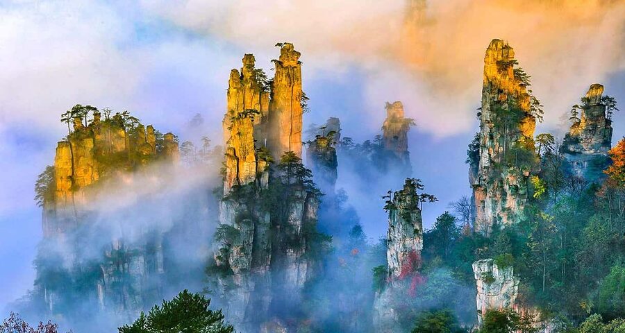 2-Day Avatar Mountain, Glass Bridge, and Mt. Tianmen Tour - Food, breaks, and the reality of a long mountain day