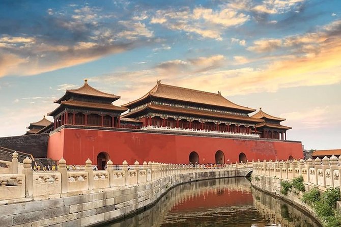 2-Day Beijing Highlights Small-Group Guided Tour - Day one: Tiananmen Square and the imperial heart