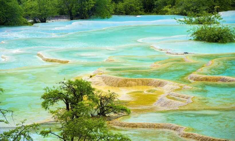 2 Day Chengdu to Jiuzhaigou&Huanglong Self-Guided w/Transfer - The basic idea: independent sightseeing with the transport handled