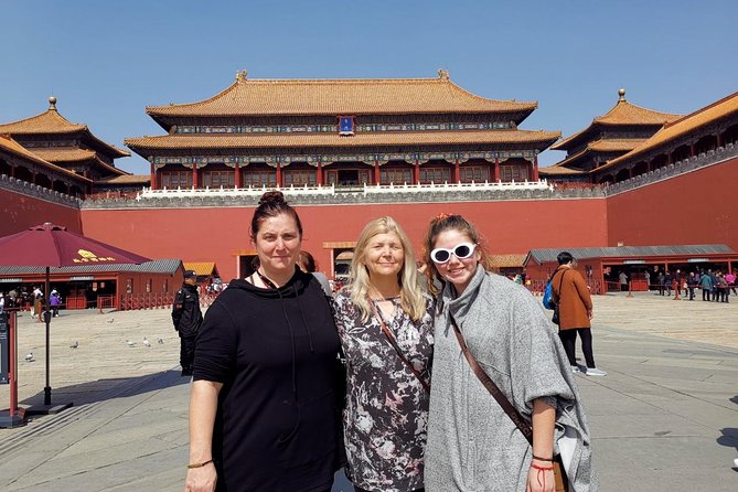 2-Day Private Beijing Tour with Forbidden City and Great Wall - Optional Peking duck, kung fu, or acrobatics