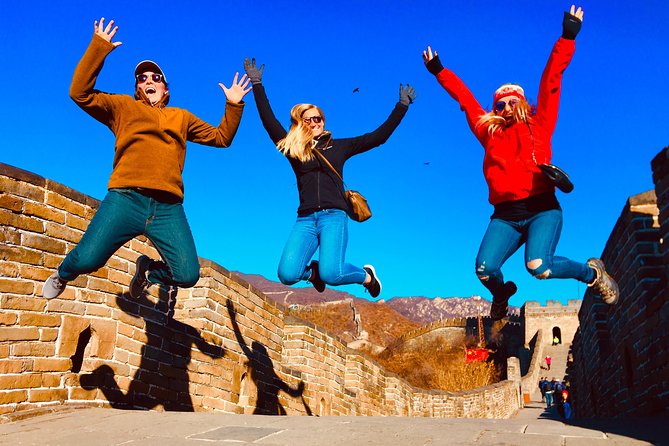 4-5 Hour Beijing Layover Tour to Mutianyu Great Wall - Private service versus the cheaper option
