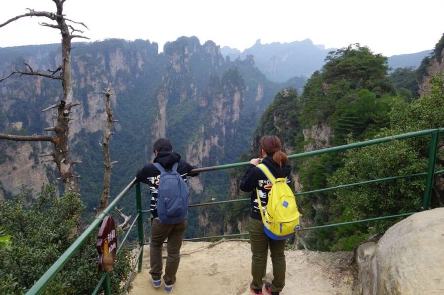 4-Day Highlights of Zhangjiajie With Sunrise Experience - What the price really includes