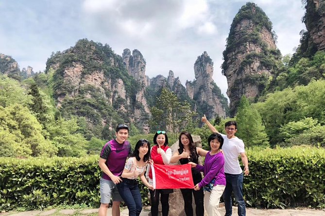 4-Day Zhangjiajie Tour to All Highlight Attractions with VIP Lift - Day two: Yuanjiajie, Tianzi Mountain, and Golden Whip Brook