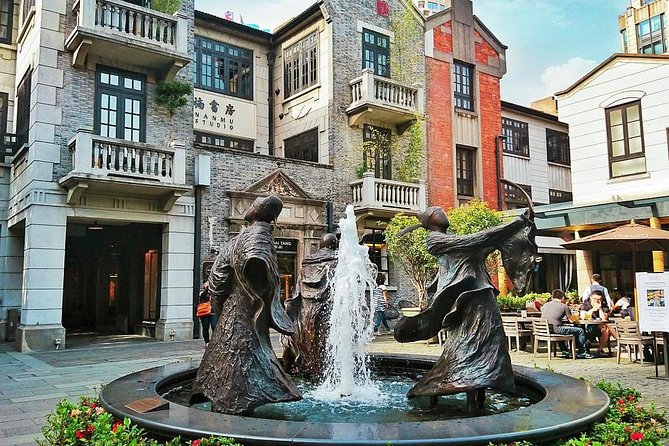 4-Hour Flexible Private Shanghai City Tour - Guides who shape the day