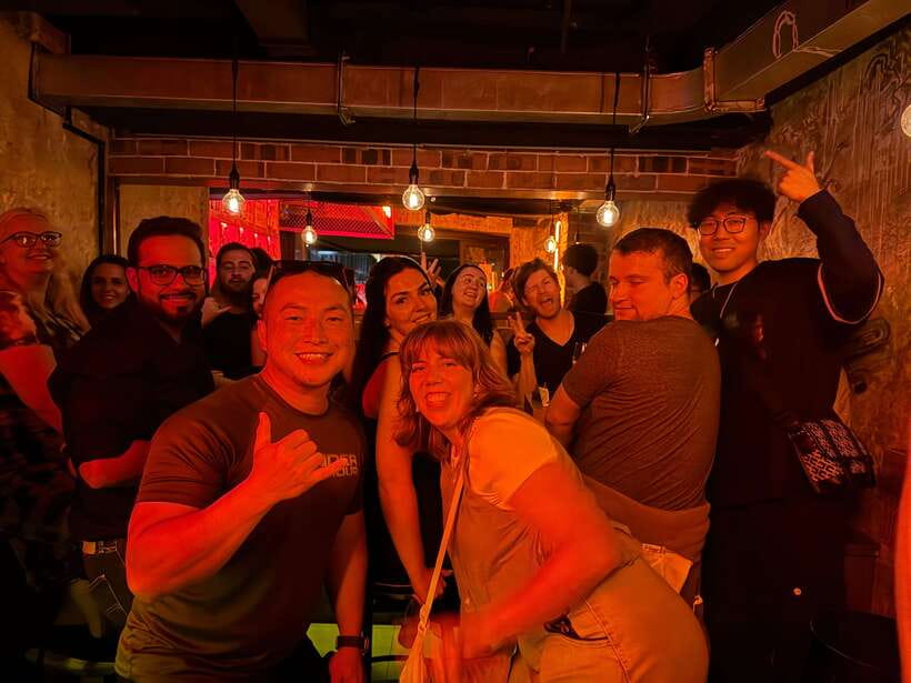 4-Hour Shanghai Pub Crawl (bars & nightclub hopping) - A Four-Hour Introduction to Shanghai After Dark