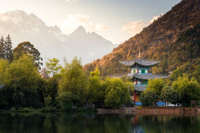 9 days Ancient Town Tour - Day 2: Bai houses, a Hui village, and Weishan