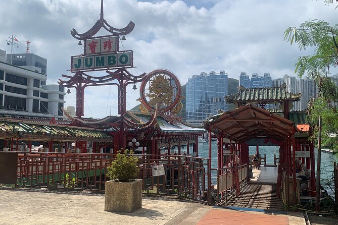 A Private City Tour of Hong Kong with Mercedes-Benz - Victoria Peak for the big view