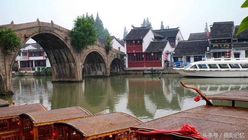 All-inclusive Half-day Private Tour To Zhujiajiao Water Town - Why the private guide matters