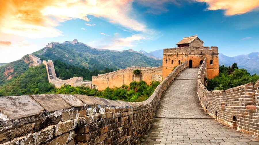 All-Inclusive Private Tour:Mutianyu&Huanghuacheng Great Wall - Should you book it?