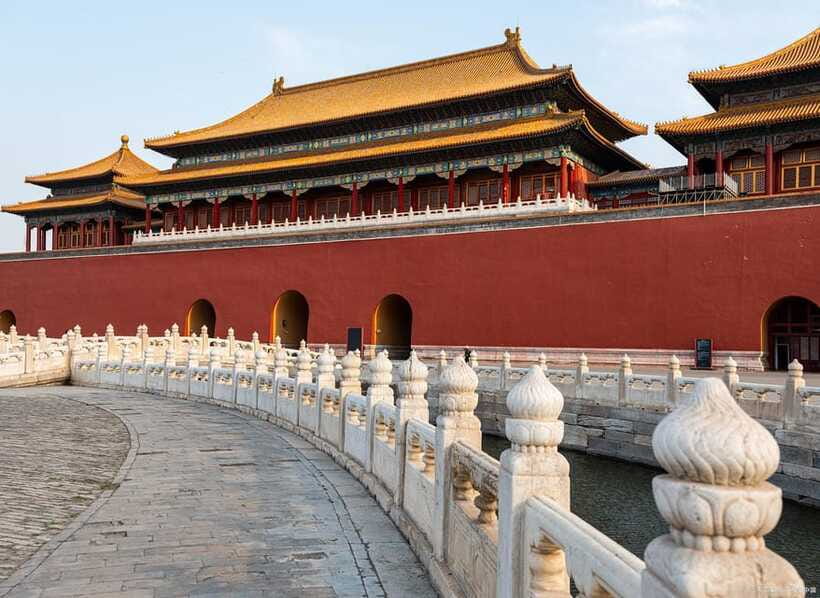 All-Inclusive PrivateTour:Mutianyu Great Wall&Forbidden City - The drive to Mutianyu and a local lunch