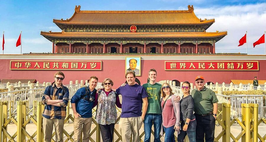 All-Inclusive Tour: Tiananmen Sq, Forbidden City, Great Wall - Tea after the wall