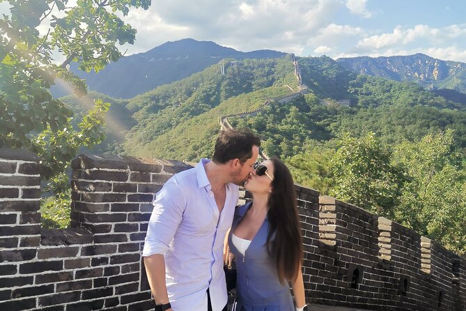 All-Inclusive Tour: Tiananmen Square, Forbidden City, Great Wall - Walking Into the Forbidden City