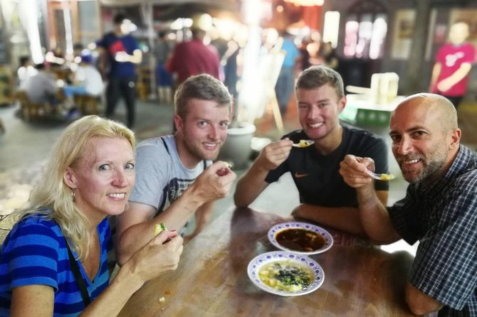 Authentic Old Xi'an Back Alley Food Tour - Meeting at Hilton Xi’an and walking into the evening