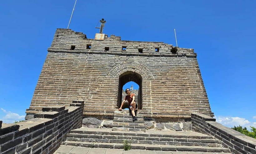 Beijing: Badaling Ancient Great Wall of China Day Trips - What the eight-hour day looks like