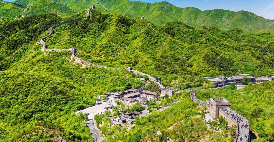 Beijing: Badaling Great Wall VIP Pass w/Optional Attractions - Reaching the wall by cable car
