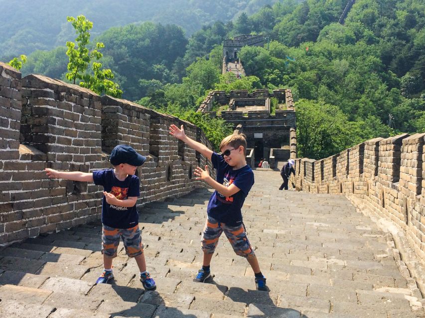 Beijing Classic 2-day Package Tour - Temple of Heaven and Beijing’s everyday park life