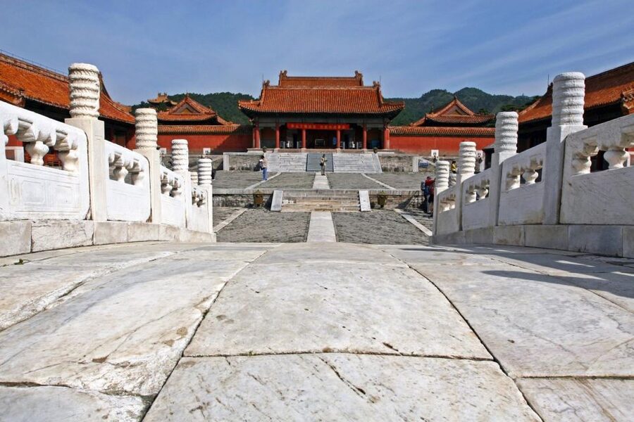 Beijing:Eastern Qing Tomb/Huangyaguan Great Wall/Dule Temple - My verdict: choose two sites with a guide
