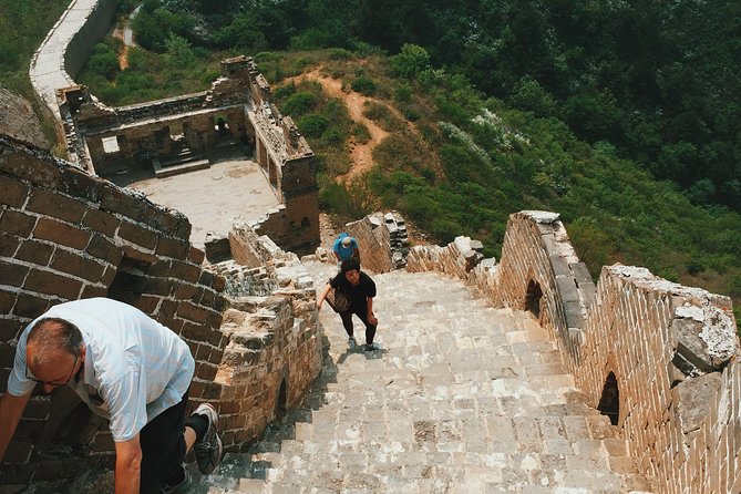 Beijing: Full-Day Small-Group Great Wall Hiking at Jinshanling - Why Jinshanling is the right section for a serious wall walk