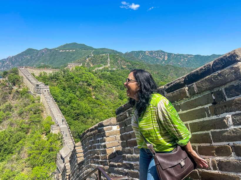 Beijing: Great Wall and Ming Tomb All-inclusive Private Tour - The guide and driver make the long day easier