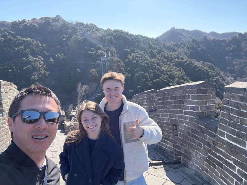 Beijing: Great Wall Layover Tour with a Native - What the $82 price really buys