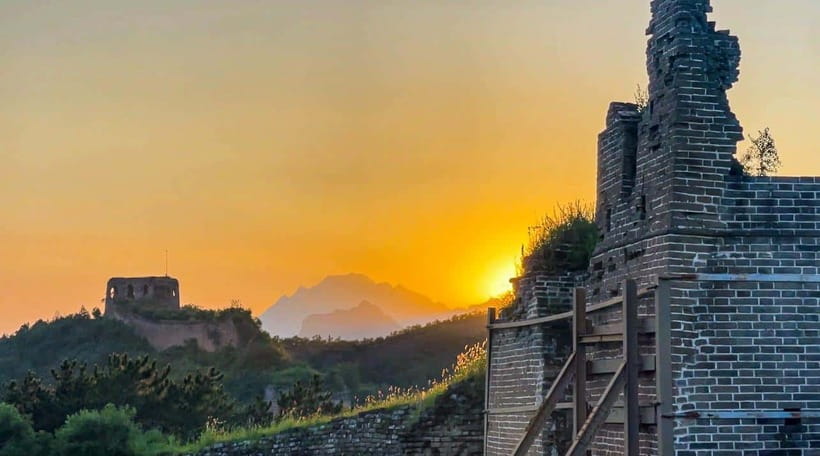 Beijing: Great Wall Small Group Tour - Guides who make the day easier