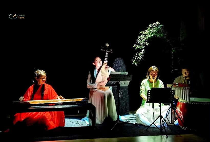Beijing Hands-On Culture Tour: Tea, Instrument, Calligraphy - Learning a full melody on the Guqin