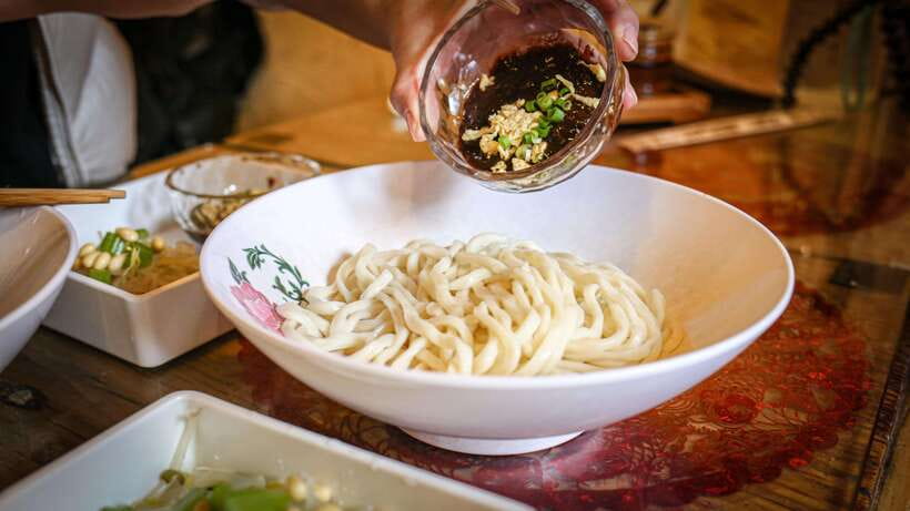 Beijing: Hidden Gems Guided Food Tour with Beer and Tastings - Meeting at Shichahai at 6:20 PM