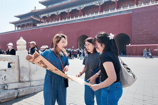 Beijing Historic City Guided Walking Tour + Calligraphy Creation - Qianmen Walking Street and the final stretch