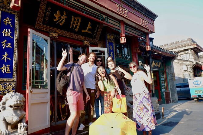 Beijing Historic City Guided Walking Tour + Calligraphy Creation - One hour among Beijing’s hutongs