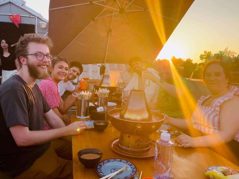 Beijing Hutong Dinner and Beer Walking Private Tour - What the guide adds to the food