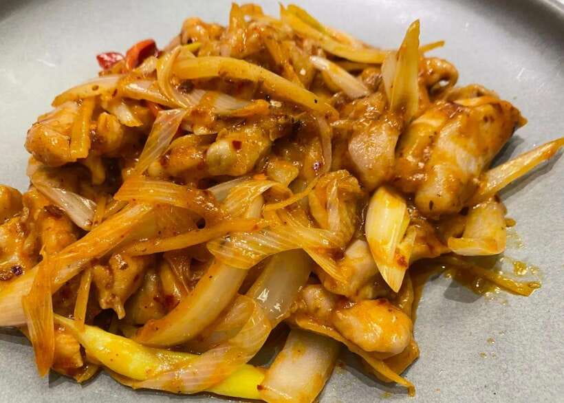 Beijing Hutong Dinner and Beer Walking Private Tour - Who should book this Gulou night walk