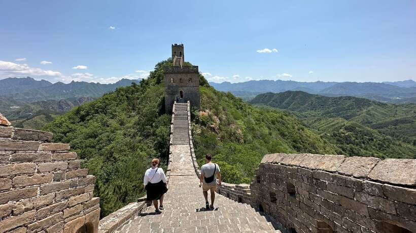 Beijing: Jinshanling Great Wall Private Tour with Options - Why Jinshanling is worth the long drive