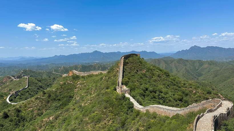 Beijing: Jinshanling Great Wall Private Tour with Options - The 2.5-hour ride from Beijing