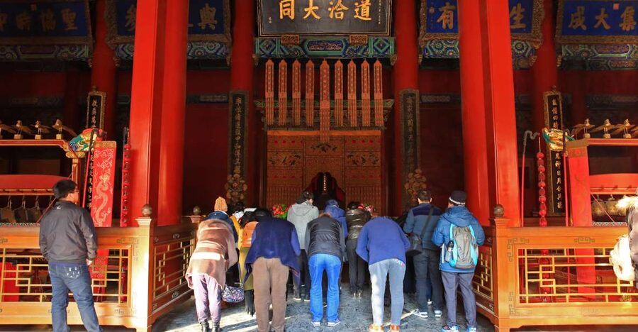 Beijing: Lama Temple, Confucius Temple and Guozijian Museum - The Hutong Walk That Links Two Traditions