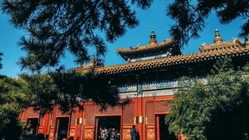 Beijing: Lama Temple (Yonghe Temple) Admission Ticket - From imperial residence to Tibetan Buddhist temple