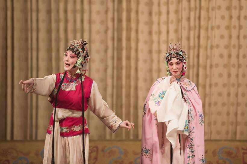 Beijing: Must-See Peking Opera at Liyuan Theatre Ticket - How the price compares with the experience