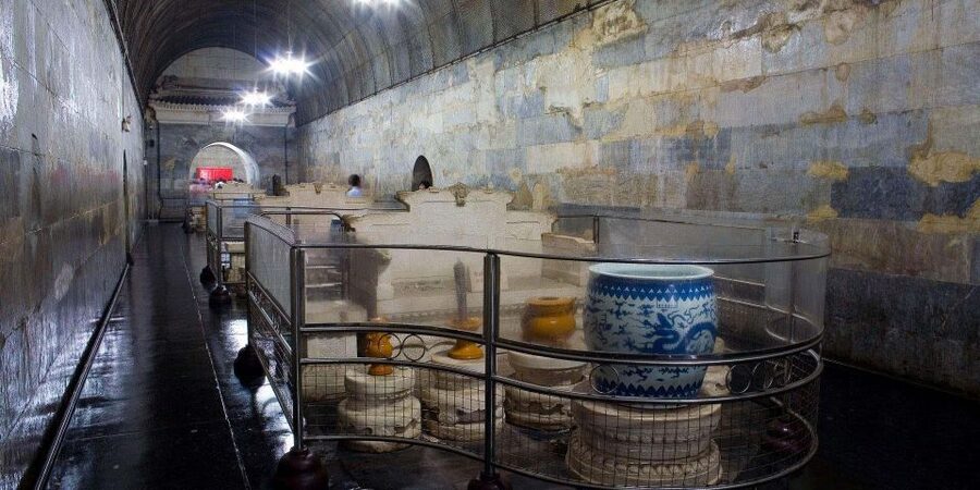Beijing: Mutianyu Great Wall and Ming Tombs Private Tour - Who should book this private day trip?