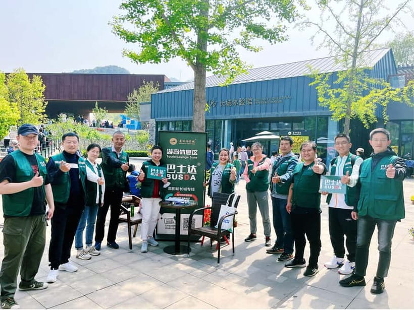 Beijing:Mutianyu Great Wall Bus Day Trips (Optional Add-ons) - What makes the guides useful