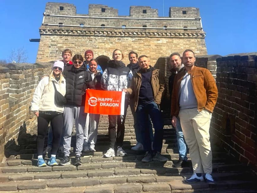 Beijing: Mutianyu Great Wall Daily Tour with Ticket & Lunch - Is $18 good value?