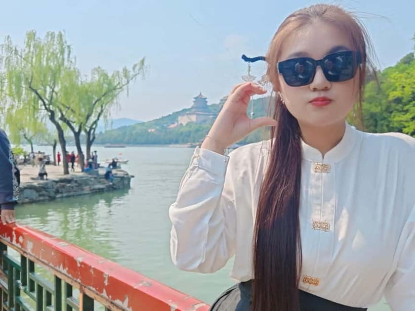 Beijing Mutianyu Great Wall&Summer Palace All Inclusive Tour - A calmer afternoon at the Summer Palace