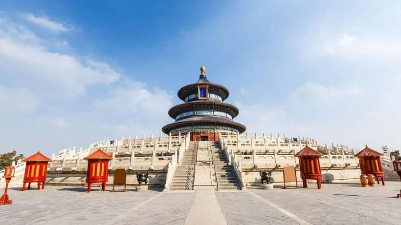 Beijing: Mutianyu Great Wall Ticket & AI Interactive Show - Guides can make a major difference