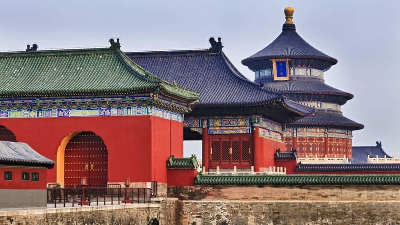 Beijing: Mutianyu Great Wall Ticket & AI Interactive Show - Option 1 adds technology to an old monument