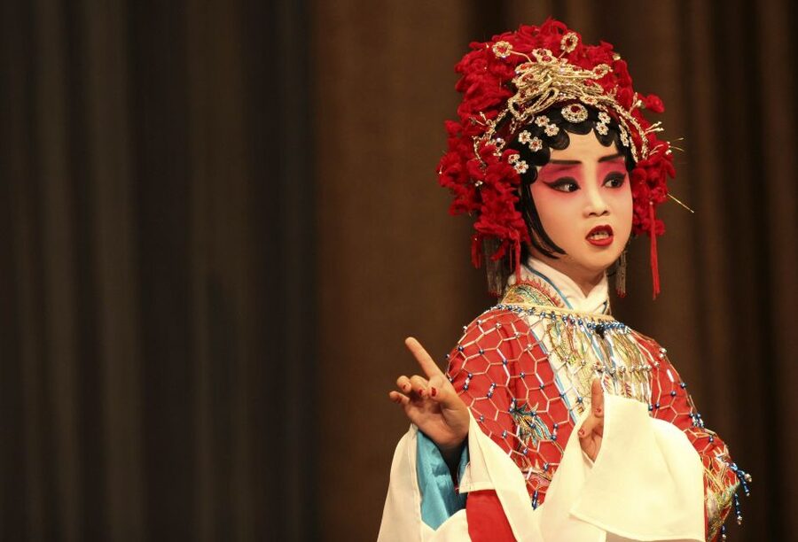Beijing: Night Tour Of Peking Opera Show / Transfer - Arriving at the theater and taking your seat