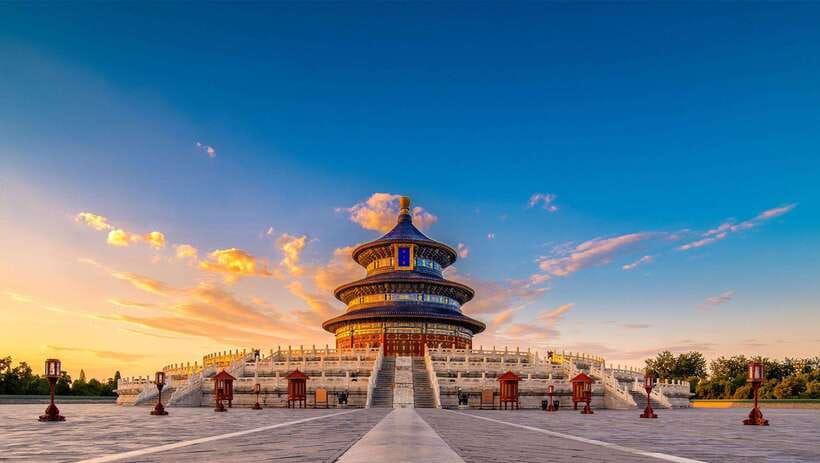 Beijing: Panda House w/Great Wall or City Sites Private Tour - Option 1: pandas and the Mutianyu Great Wall