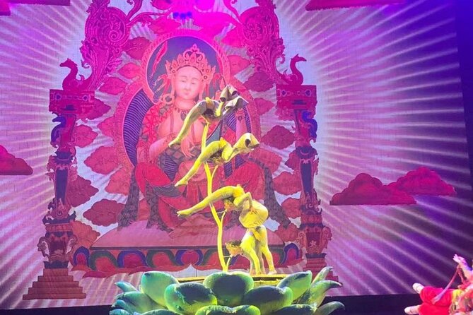 Beijing Red Theater Acrobatic Show with Private Transfer Service - What the Beijing acrobatic evening is really like