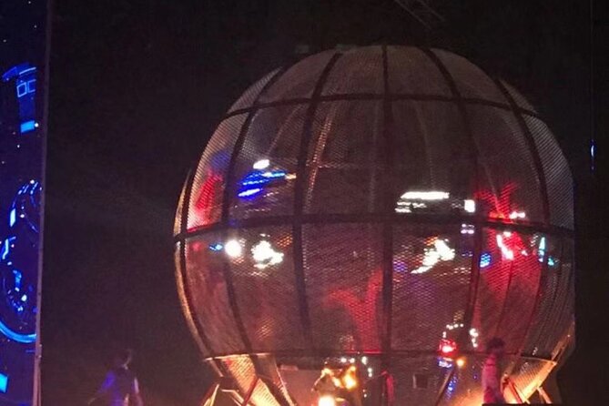 Beijing Red Theater Acrobatic Show with Private Transfer Service - Practical timing and booking advice