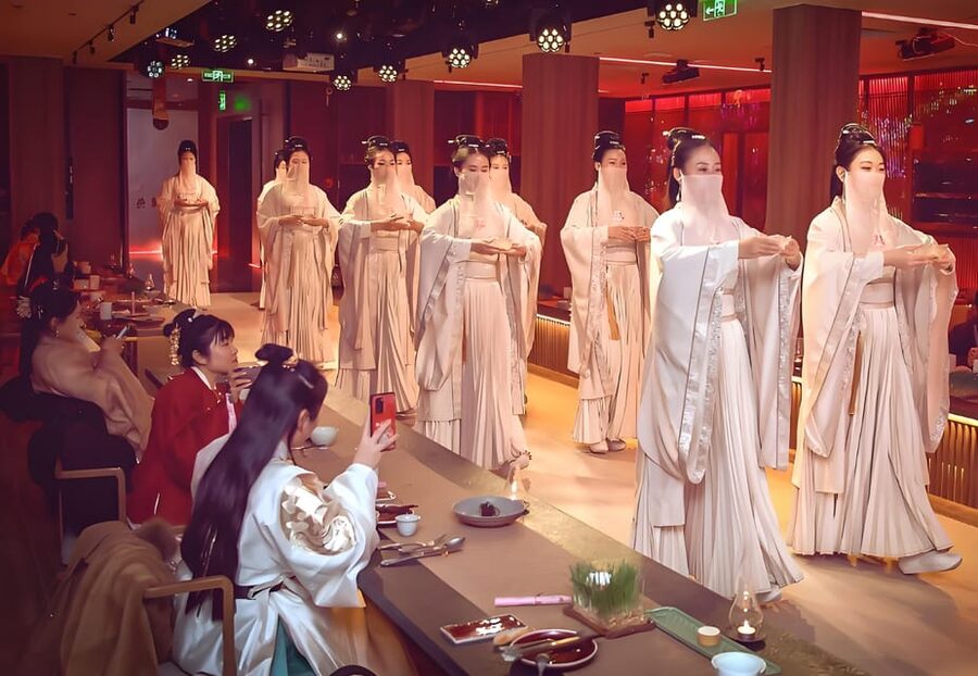 Beijing Royal Dinning Experience with cultural performance - What arrives on the table