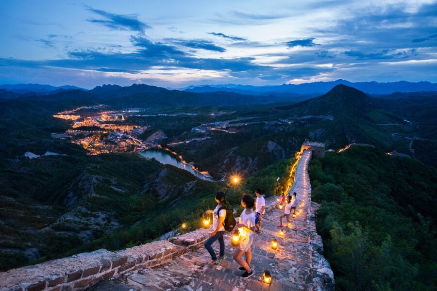 Beijing: Simatai Great Wall & Gubei Water Town Private Tour - Reaching Simatai by cable car